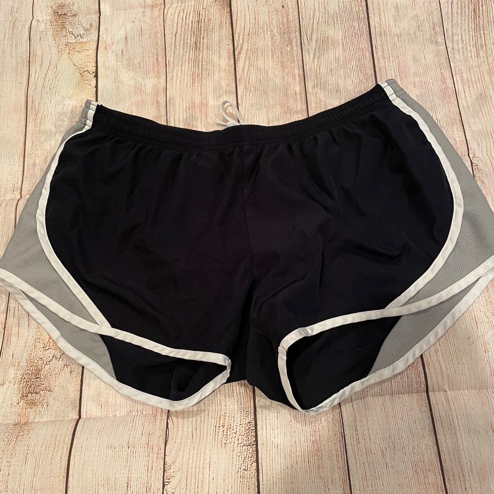 Sofee gym shorts